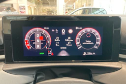 keltainen Volkswagen T-Roc 2026 kuva 15.