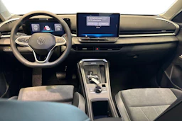 punainen Volkswagen T-Roc 2026 kuva 7.