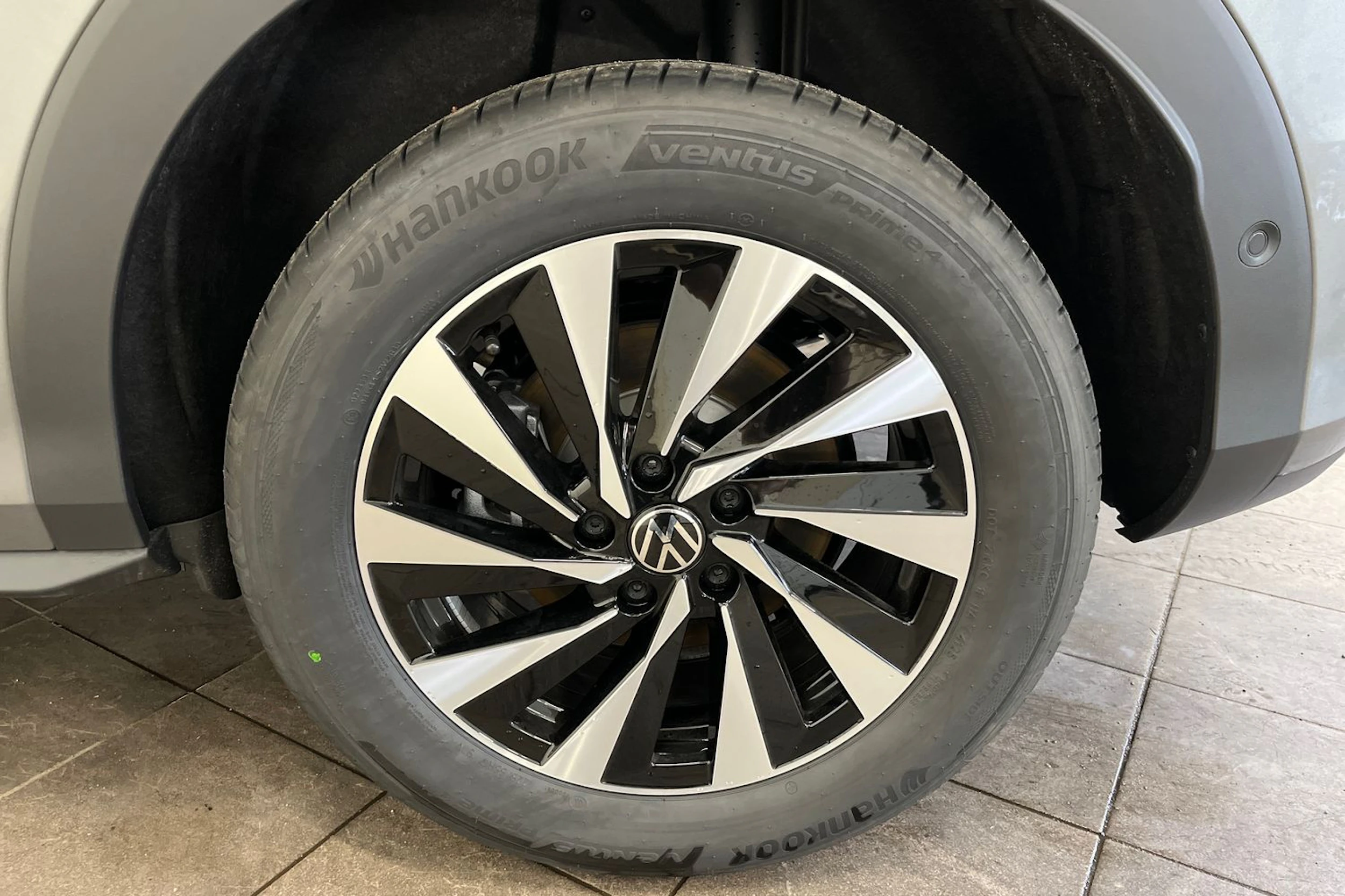 met. harmaa Volkswagen T-Roc 2026 kuva 10.