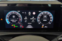 harmaa Volkswagen T-Roc 2026 kuva 17.