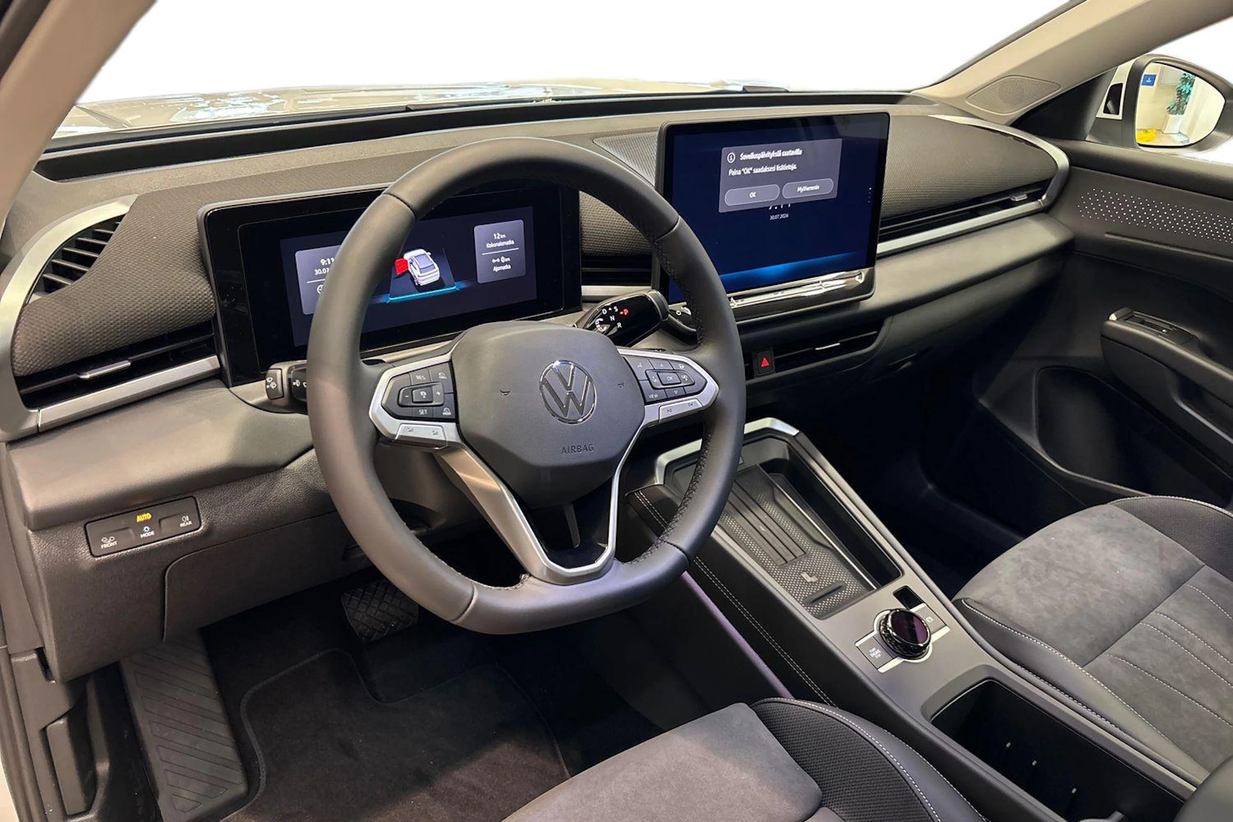 valkoinen Volkswagen T-Roc 2026 kuva 6.