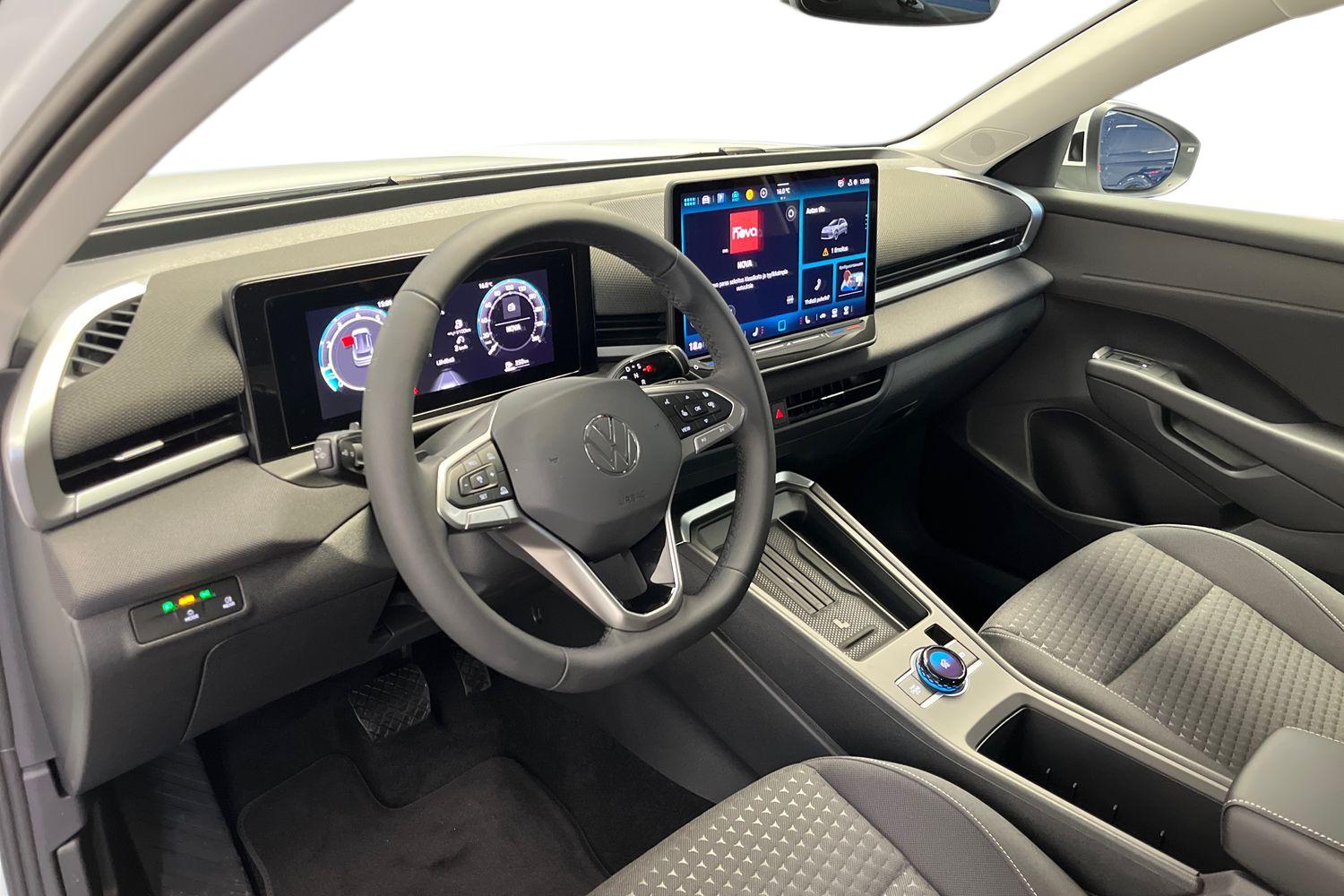 Volkswagen T-Roc 2026, photo 6/16