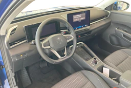 sininen Volkswagen T-Roc 2026 kuva 6.
