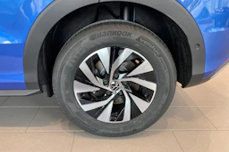 sininen Volkswagen T-Roc 2026 kuva 10.
