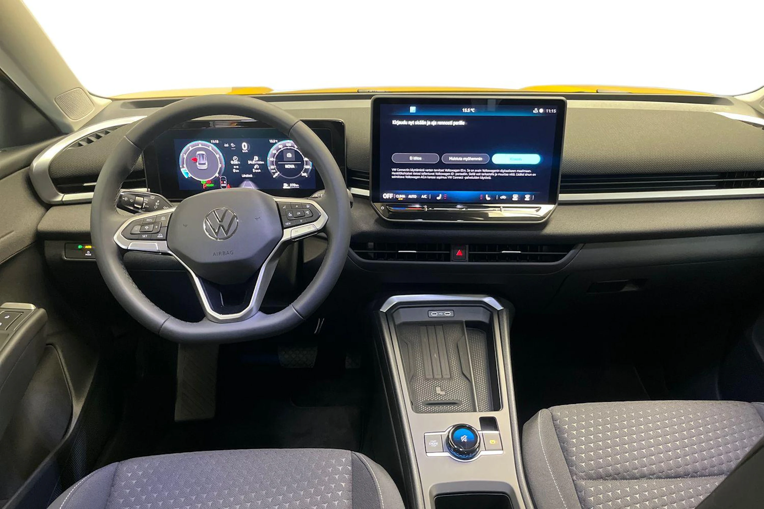 keltainen Volkswagen T-Roc 2026 kuva 7.