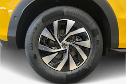 keltainen Volkswagen T-Roc 2026 kuva 9.