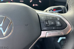 harmaa Volkswagen T-Roc 2026 kuva 14.