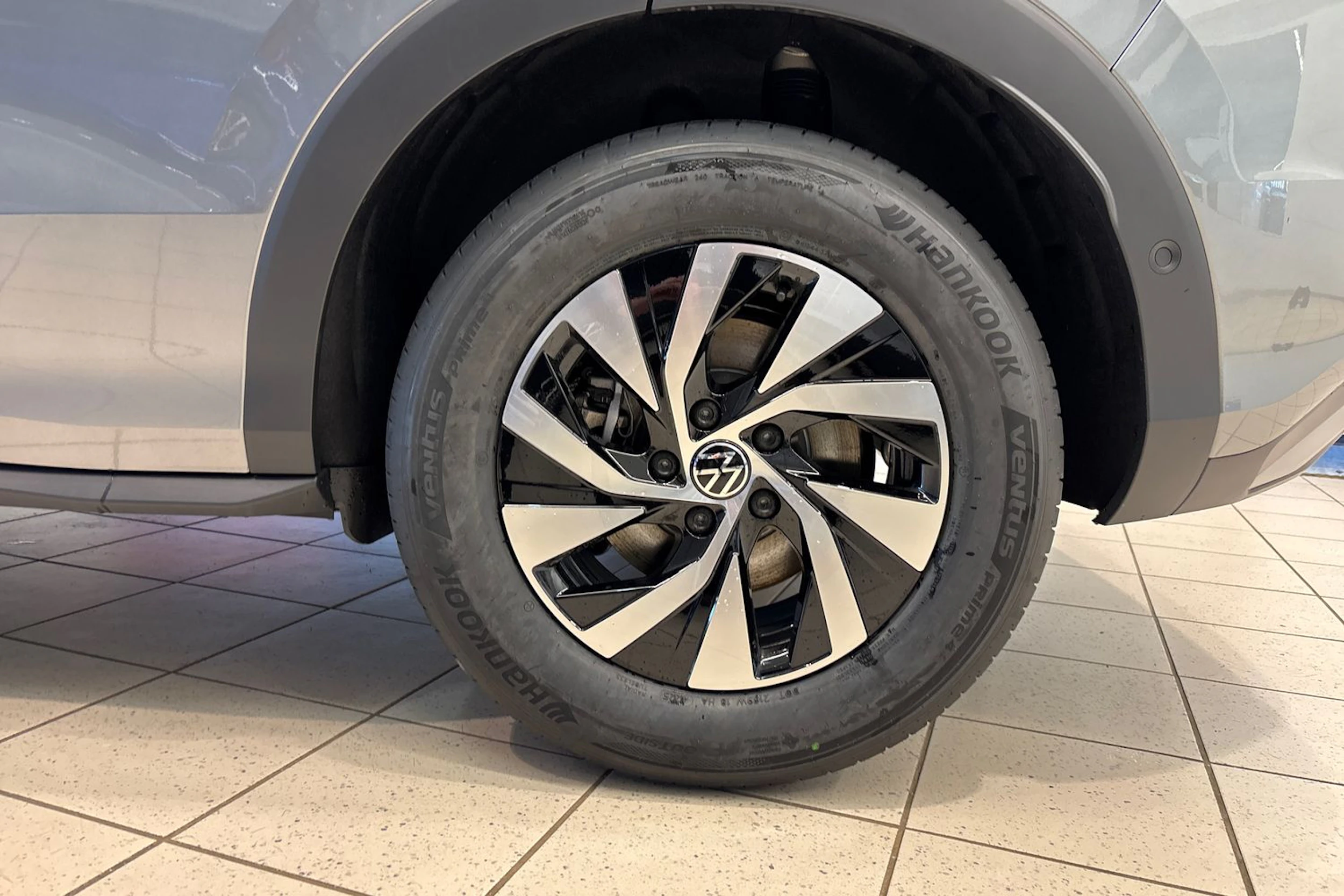harmaa Volkswagen T-Roc 2026 kuva 10.