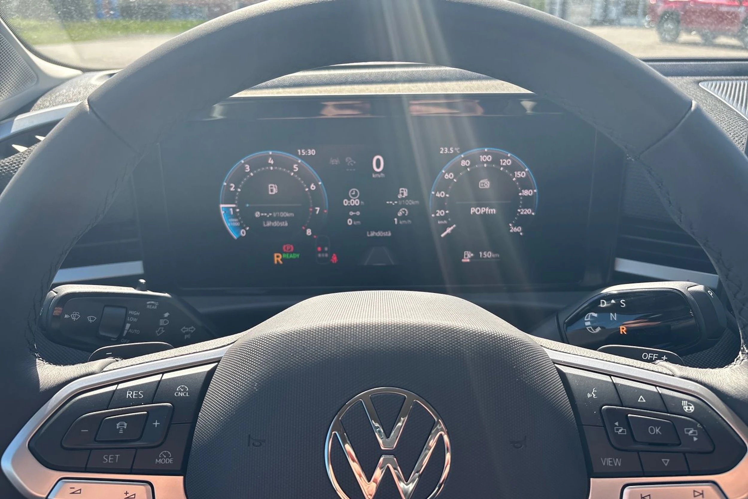 sininen Volkswagen T-Roc 2026 kuva 14.