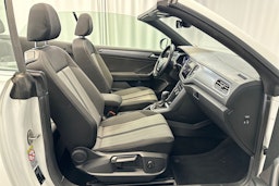 valkoinen Volkswagen T-Roc Cabriolet 2020 kuva 13.