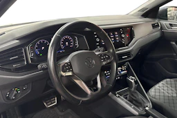 harmaa Volkswagen Taigo 2022 kuva 6.