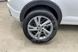 valkoinen Volkswagen Taigo 2022 kuva 25.