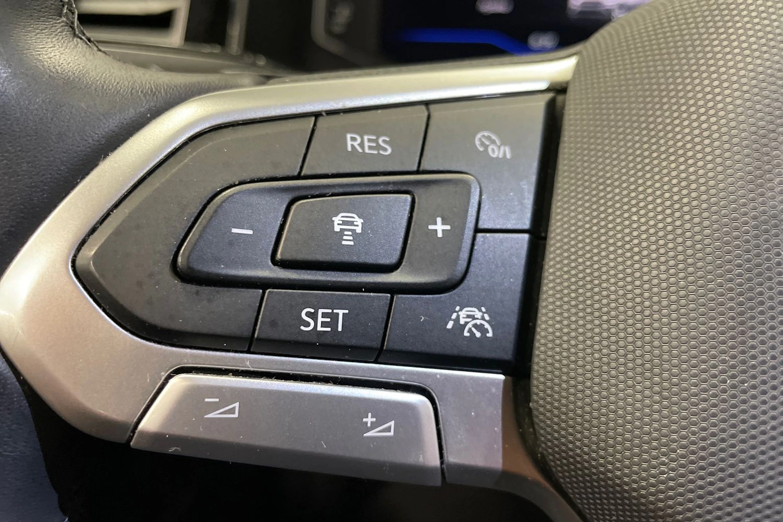 valkoinen Volkswagen Taigo 2022 kuva 27.