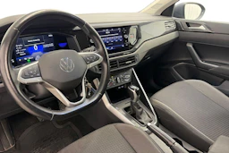 harmaa Volkswagen Taigo 2022 kuva 6.
