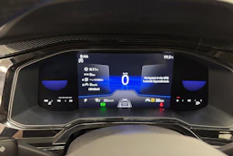 harmaa Volkswagen Taigo 2022 kuva 13.