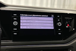 punainen Volkswagen Taigo 2022 kuva 20.