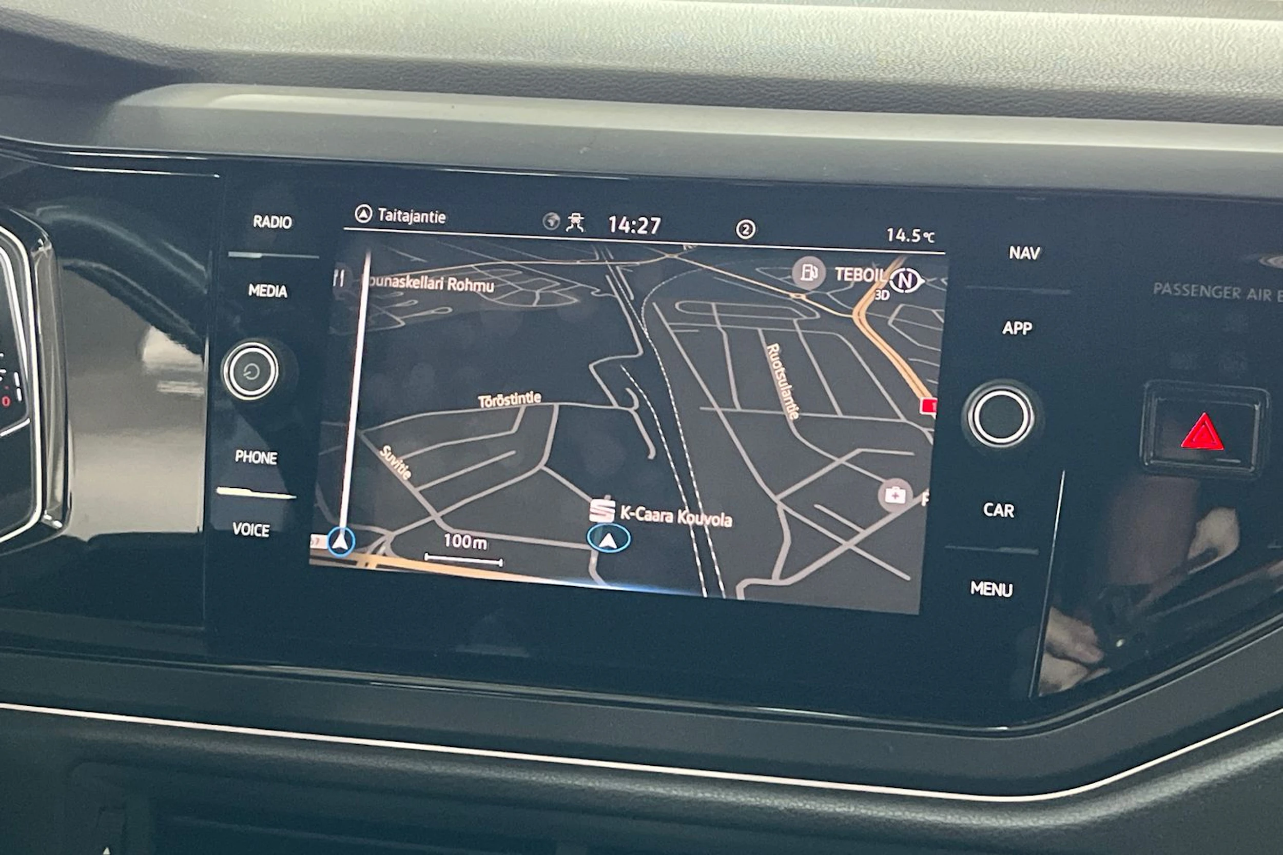 Harmaa Volkswagen Taigo 2022 kuva 22.