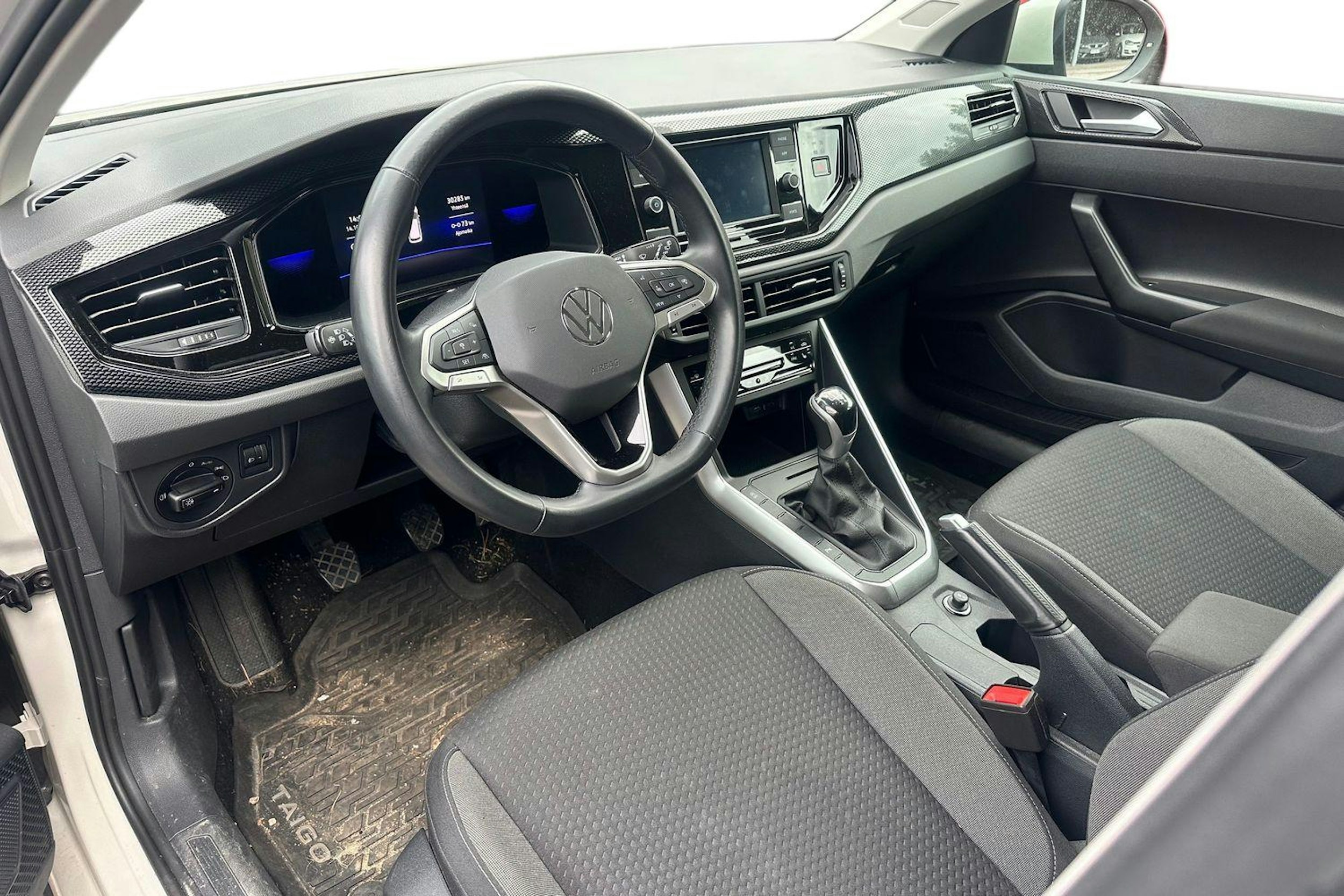 harmaa Volkswagen Taigo 2022 kuva 3.