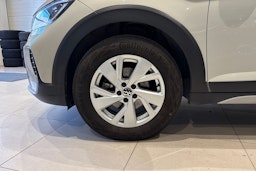 harmaa Volkswagen Taigo 2022 kuva 11.