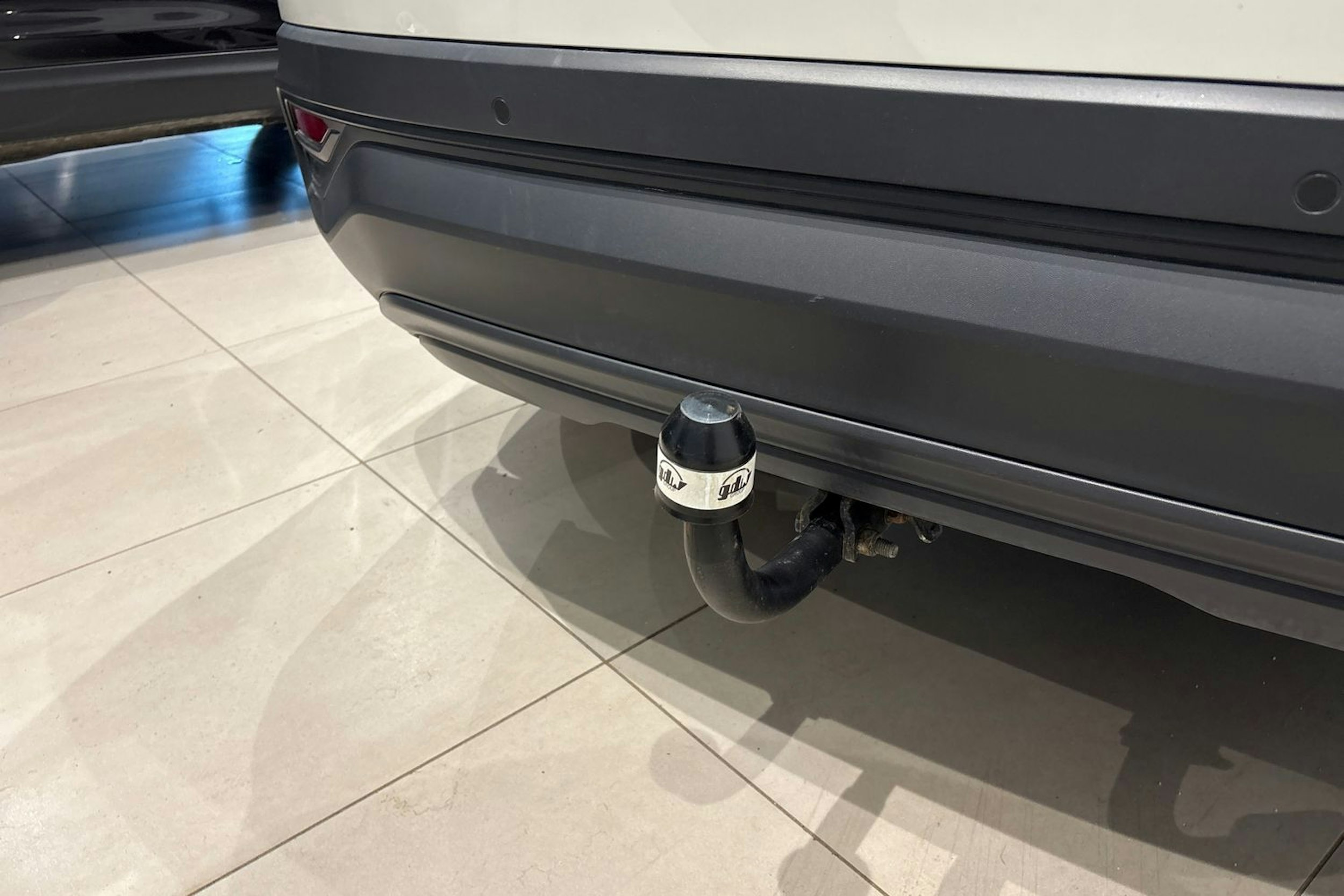harmaa Volkswagen Taigo 2022 kuva 18.