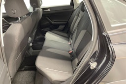 Musta Volkswagen Taigo 2022 kuva 10.