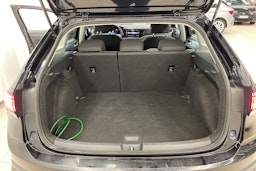 Musta Volkswagen Taigo 2022 kuva 21.