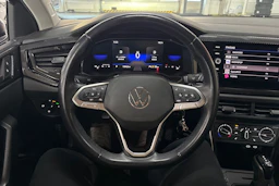 harmaa Volkswagen Taigo 2022 kuva 15.