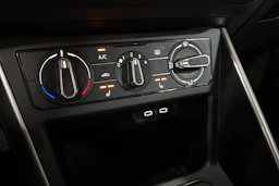 harmaa Volkswagen Taigo 2022 kuva 23.