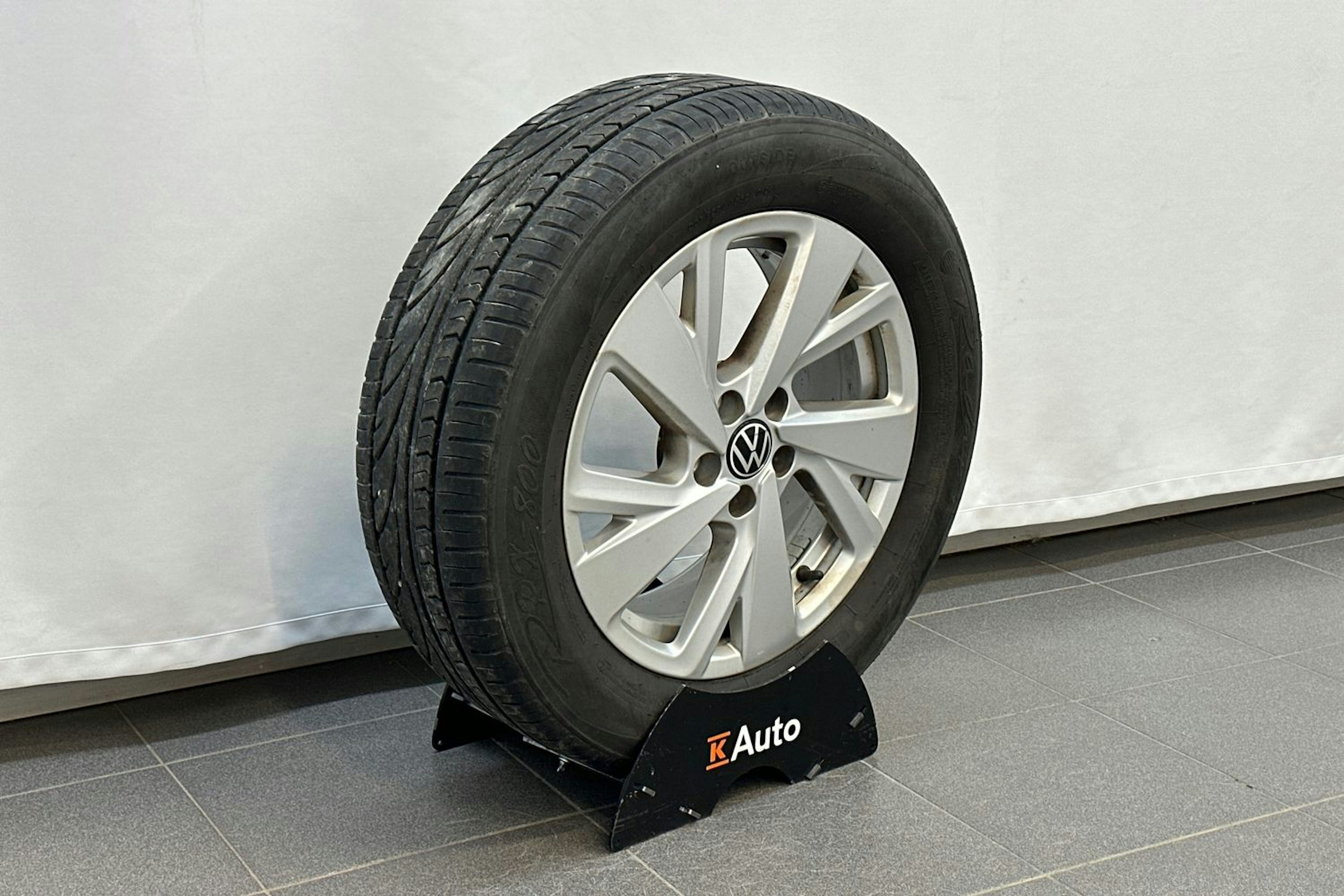 valkoinen Volkswagen Taigo 2022 kuva 10.