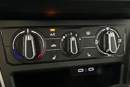 valkoinen Volkswagen Taigo 2022 kuva 20.