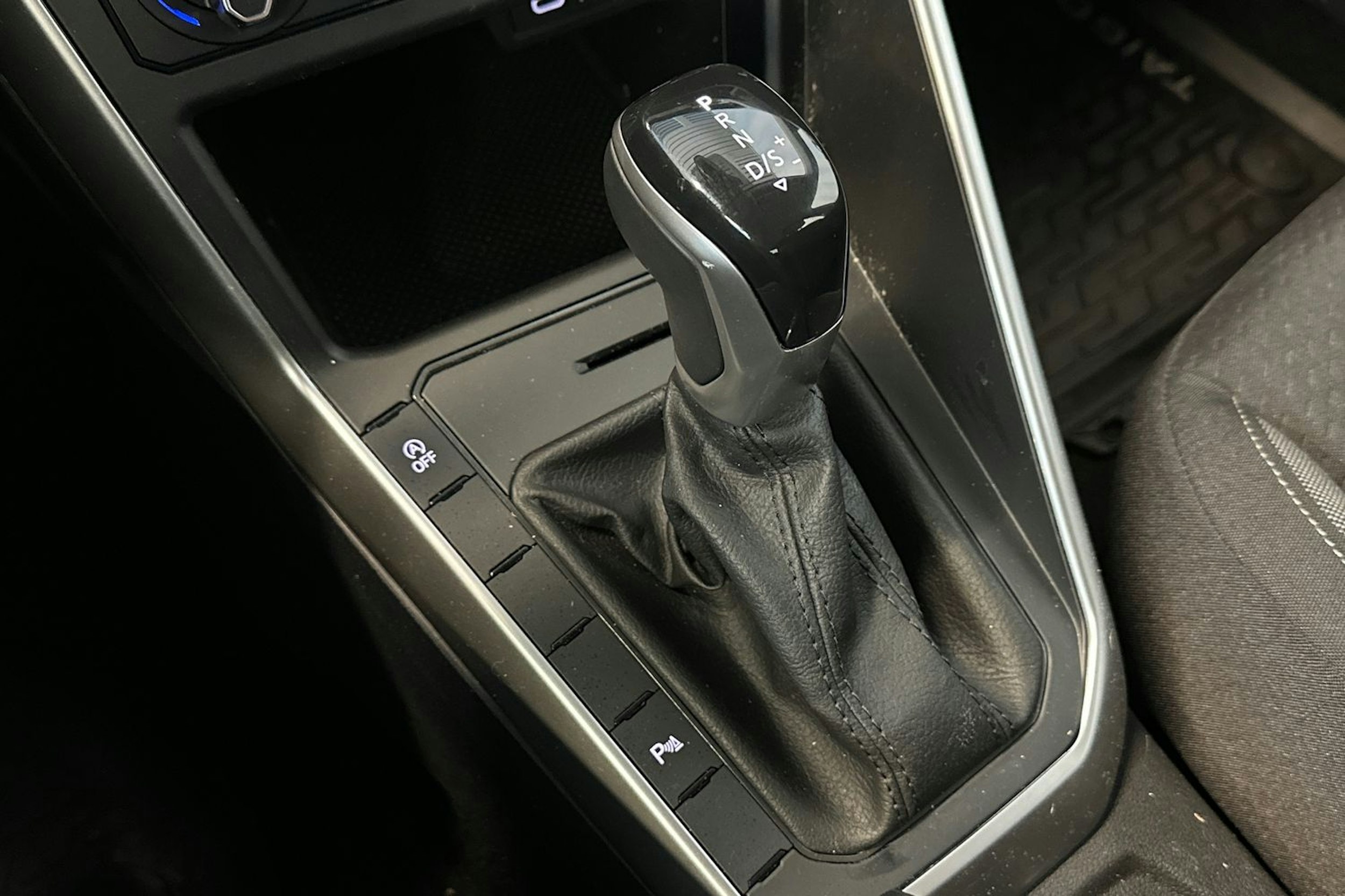 valkoinen Volkswagen Taigo 2022 kuva 21.