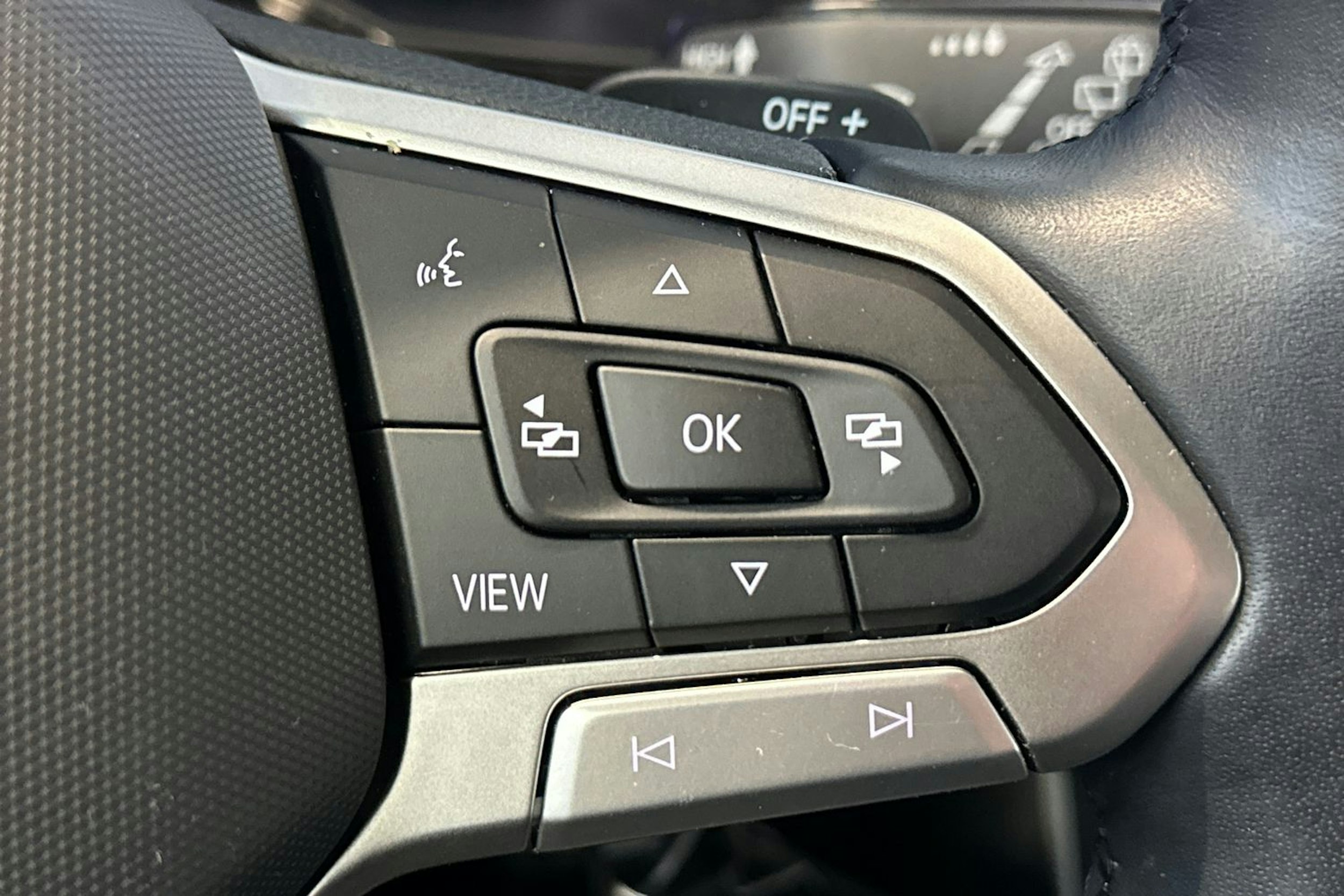 valkoinen Volkswagen Taigo 2022 kuva 24.