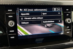 harmaa Volkswagen Taigo 2022 kuva 21.