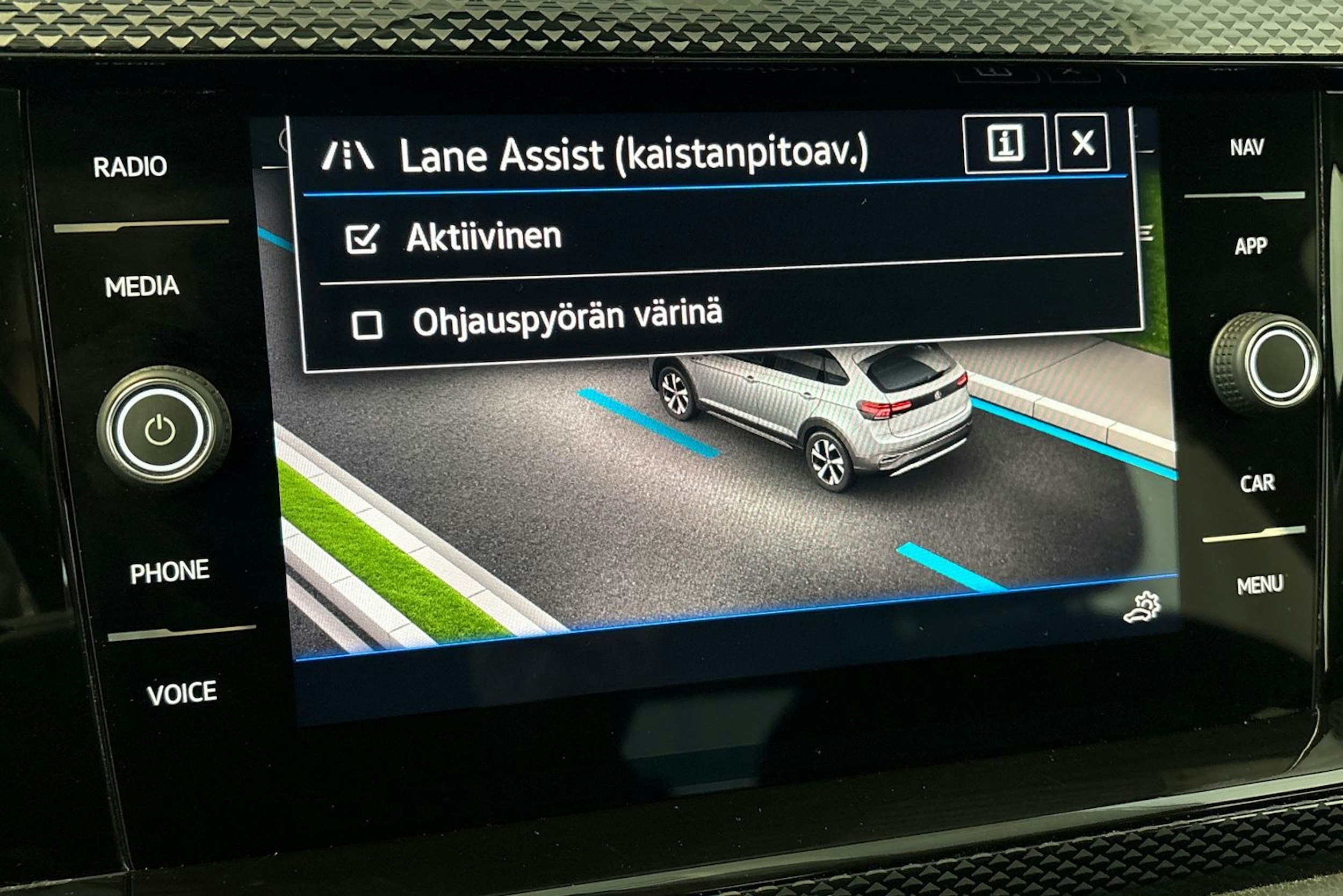 harmaa Volkswagen Taigo 2022 kuva 22.