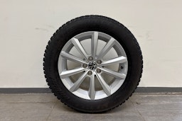 harmaa Volkswagen Taigo 2022 kuva 10.