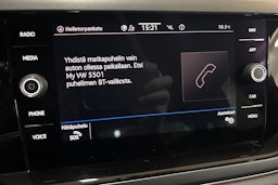 Punainen Volkswagen Taigo 2022 kuva 14.