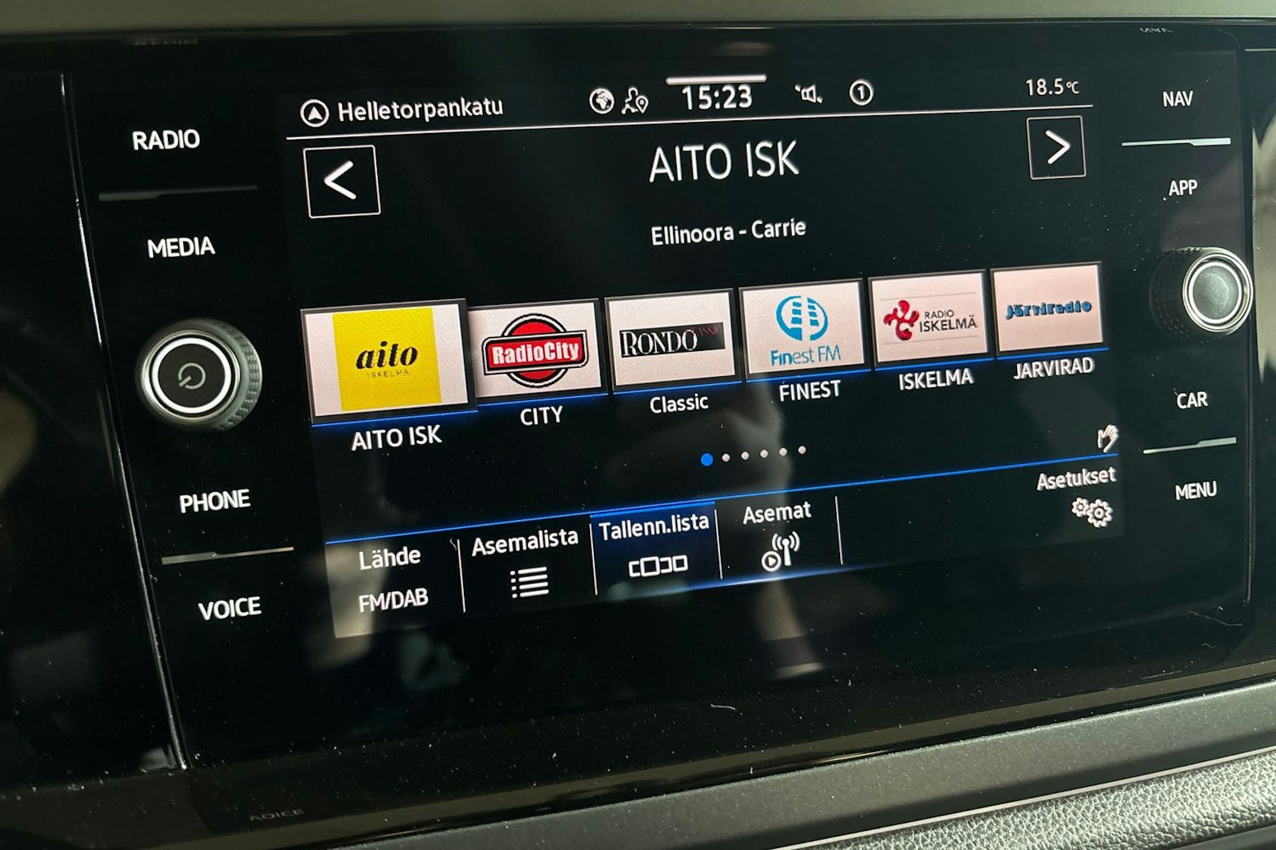 Punainen Volkswagen Taigo 2022 kuva 22.