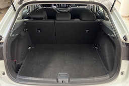 valkoinen Volkswagen Taigo 2022 kuva 14.