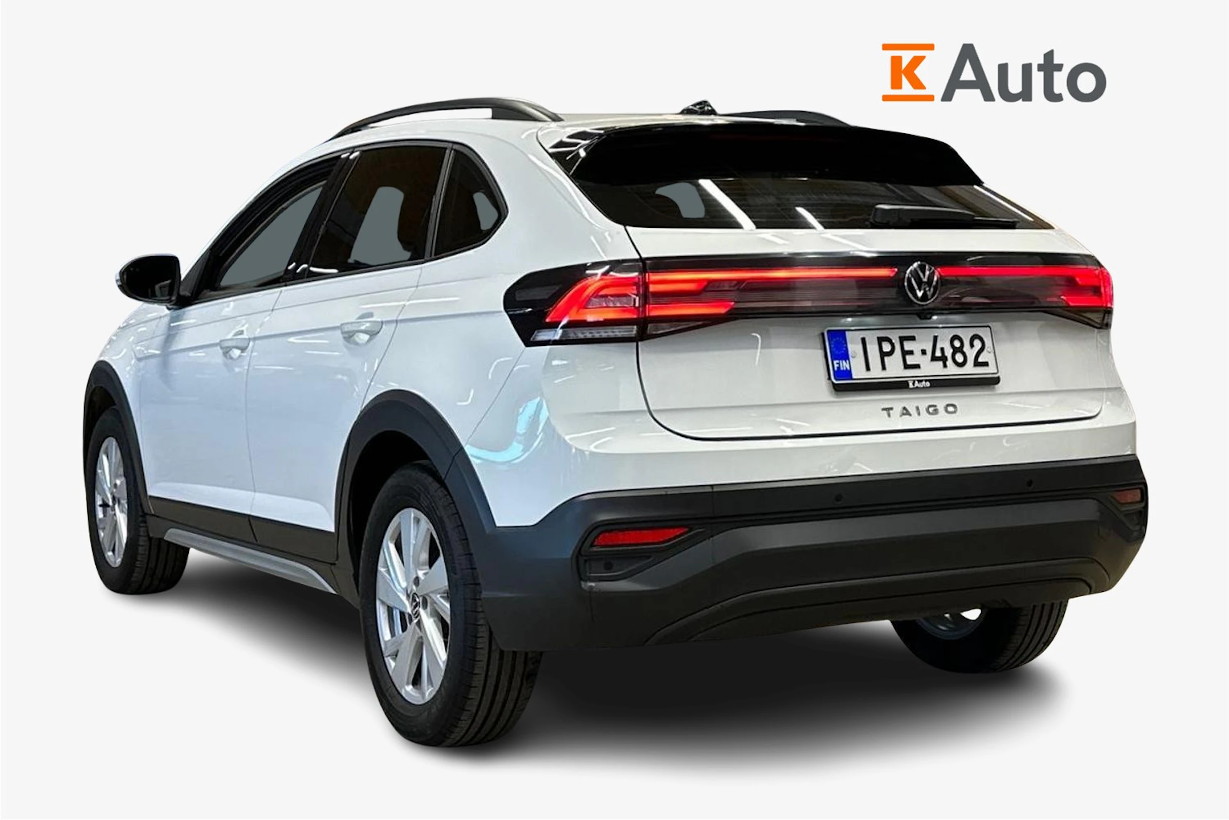 Valkoinen Volkswagen Taigo 2022 kuva 3.