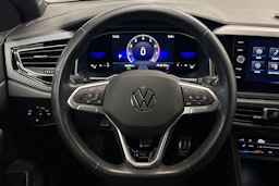 Musta Volkswagen Taigo 2022 kuva 14.