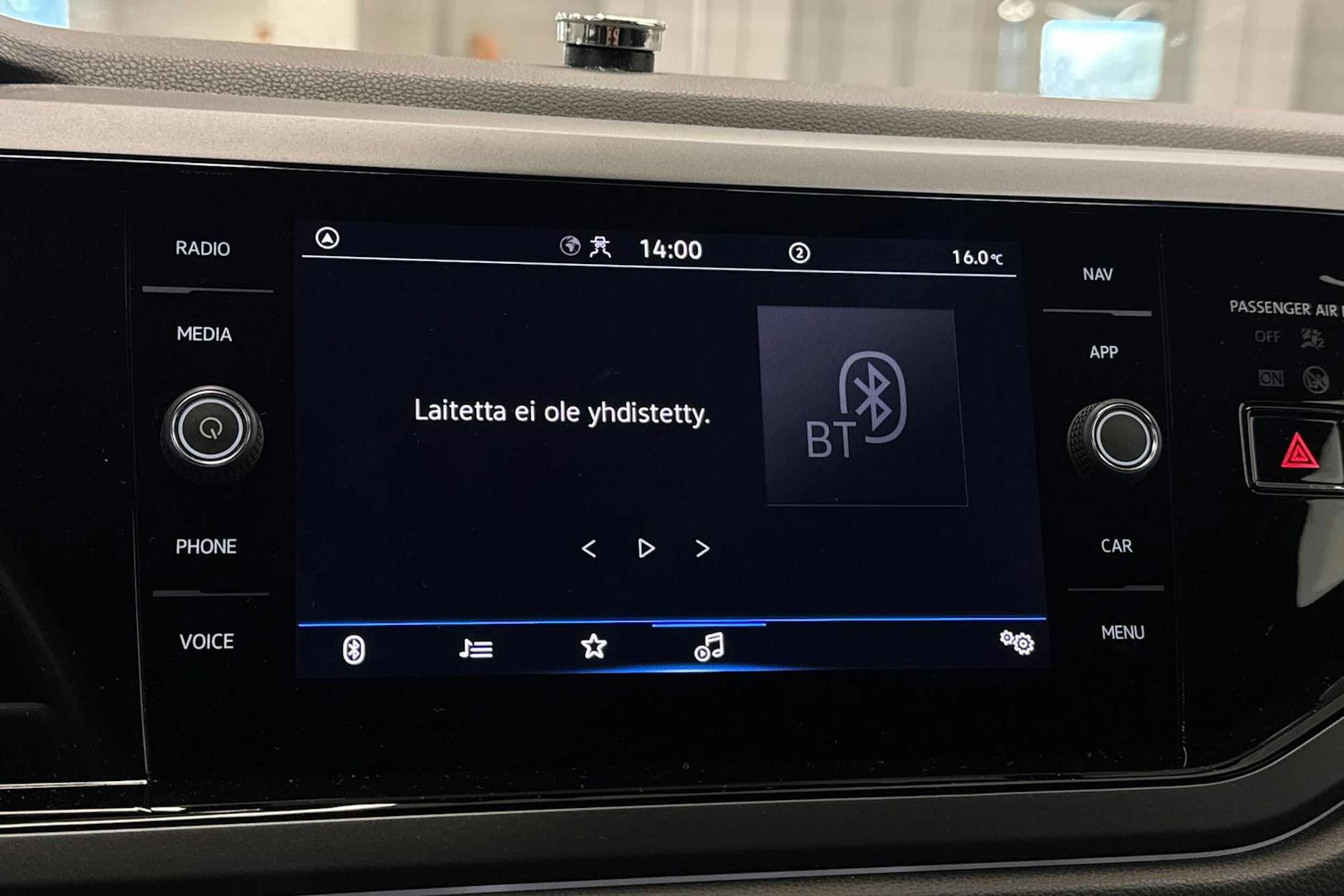Musta Volkswagen Taigo 2022 kuva 28.