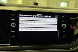 Musta Volkswagen Taigo 2022 kuva 31.