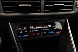 harmaa Volkswagen Taigo 2022 kuva 25.