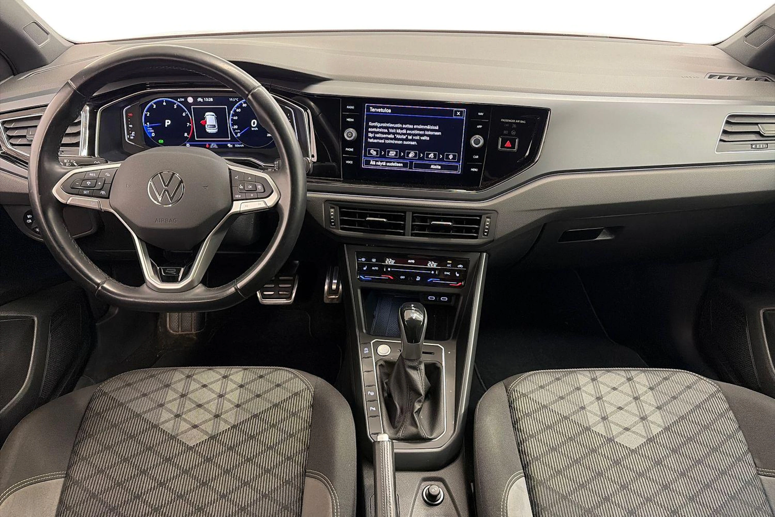 punainen Volkswagen Taigo 2022 kuva 7.