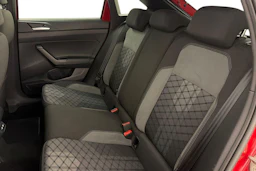 punainen Volkswagen Taigo 2022 kuva 8.