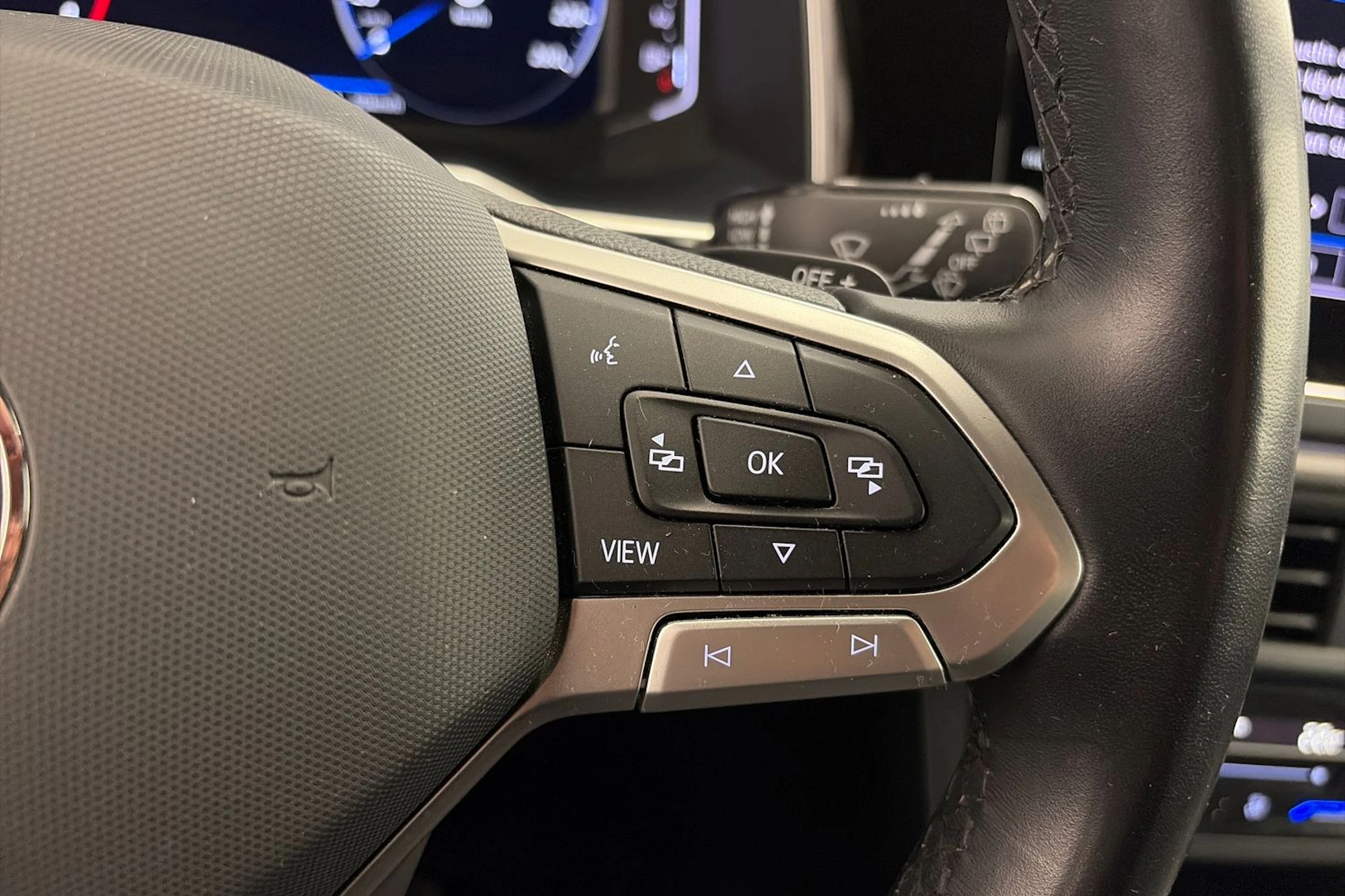 punainen Volkswagen Taigo 2022 kuva 15.