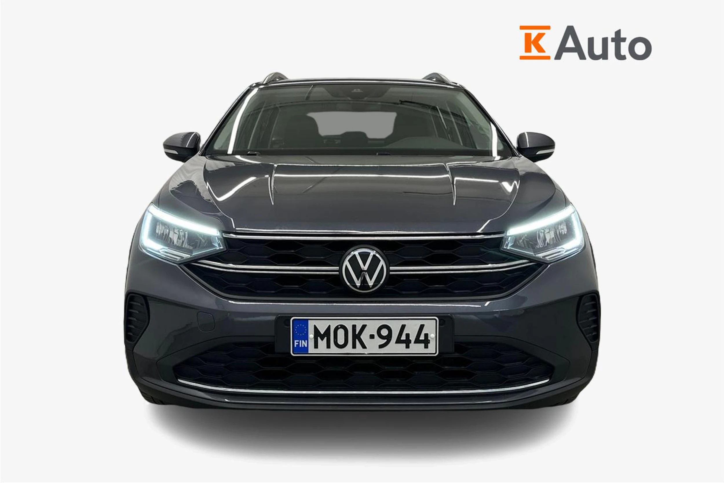 harmaa Volkswagen Taigo 2022 kuva 4.