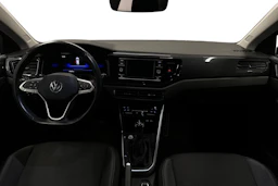 musta Volkswagen Taigo 2022 kuva 7.