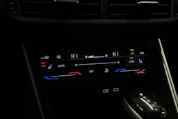 musta Volkswagen Taigo 2022 kuva 22.