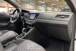 valkoinen Volkswagen Taigo 2022 kuva 14.